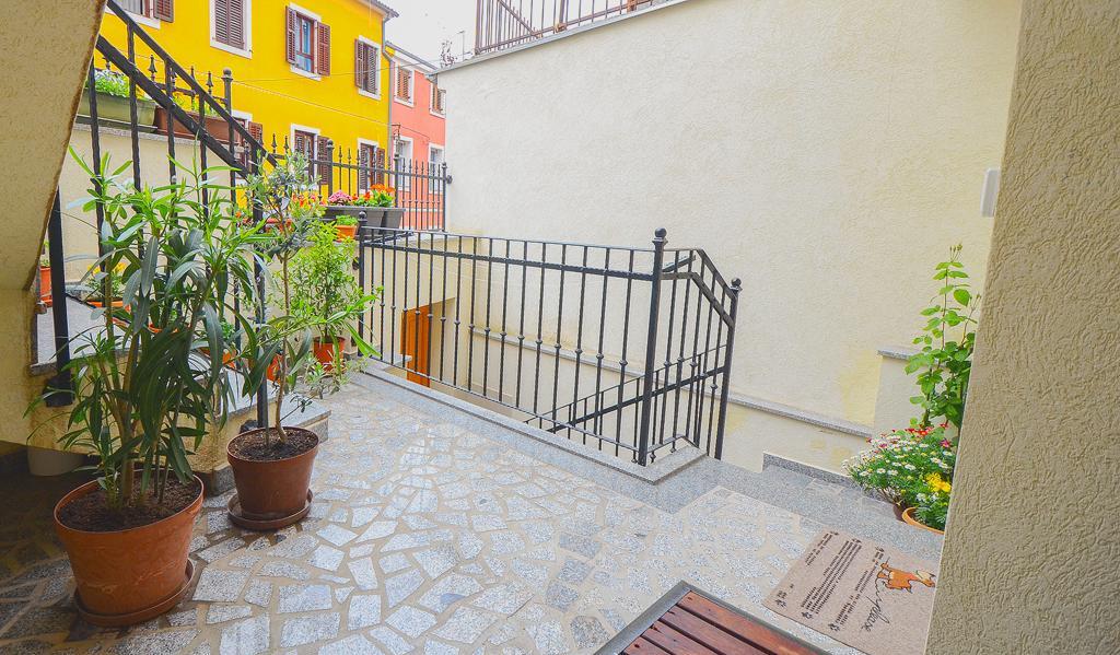 E&E Apartment Arena With Free Private Parking Pula Exterior photo